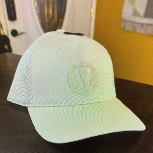 Lululemon Trucker Hat Bone - S/M LU9D75S - New With Tags - S/M & L/XL Sizes